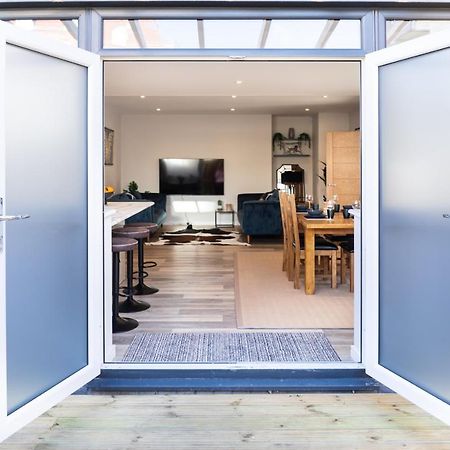 Amazing New Spacious Apartment In Se1 London Eksteriør billede