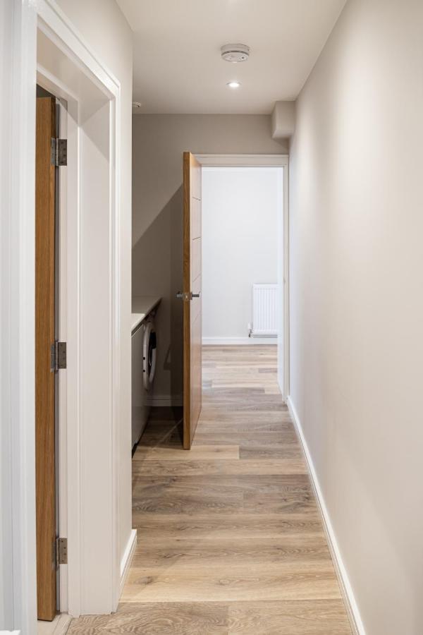 Amazing New Spacious Apartment In Se1 London Eksteriør billede