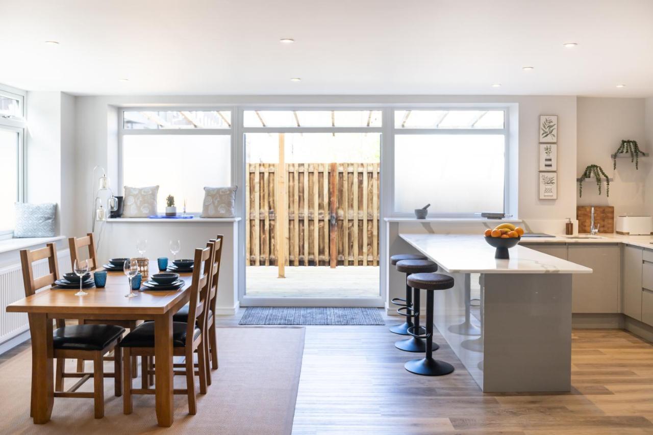 Amazing New Spacious Apartment In Se1 London Eksteriør billede