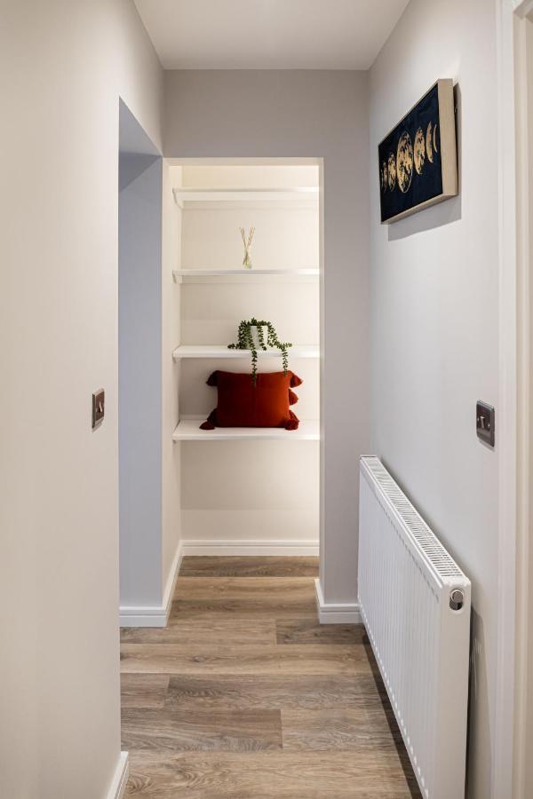 Amazing New Spacious Apartment In Se1 London Eksteriør billede