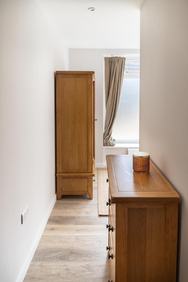 Amazing New Spacious Apartment In Se1 London Eksteriør billede