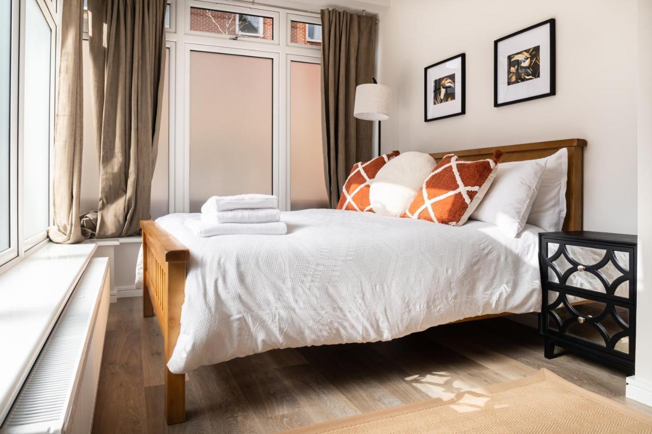 Amazing New Spacious Apartment In Se1 London Eksteriør billede