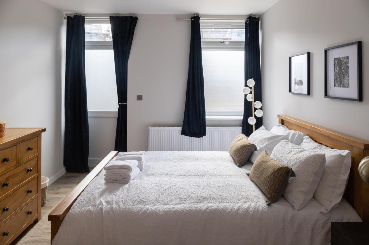Amazing New Spacious Apartment In Se1 London Eksteriør billede