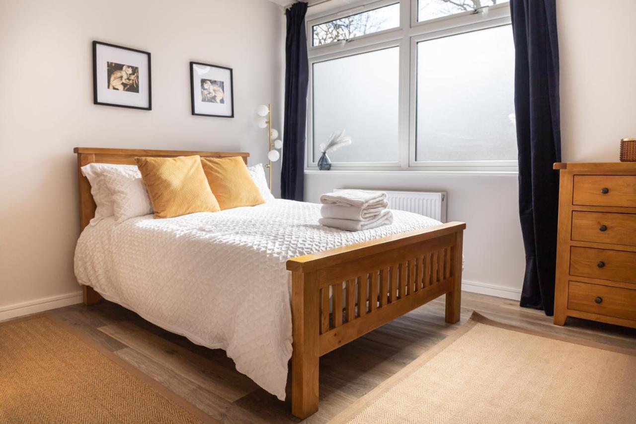 Amazing New Spacious Apartment In Se1 London Eksteriør billede