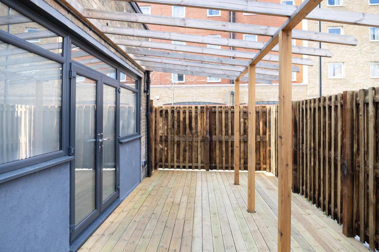 Amazing New Spacious Apartment In Se1 London Eksteriør billede